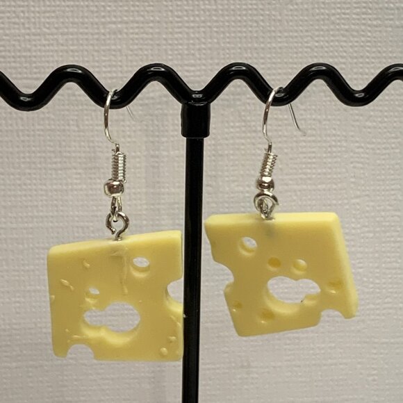 Cheese Earring, Gift Idea, Funny Food, Chef Earring, Cooking Earring, Novelty - Picture 4 of 5
